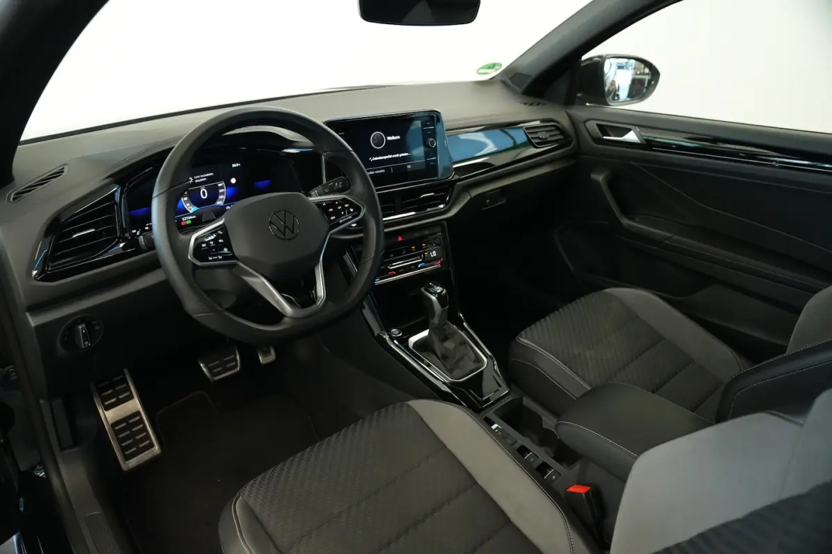 1.5 TSI R-Line Edition Camera PDC ACC IQ-light 24 Maanden garantie* (Vraag naar de voorwaa