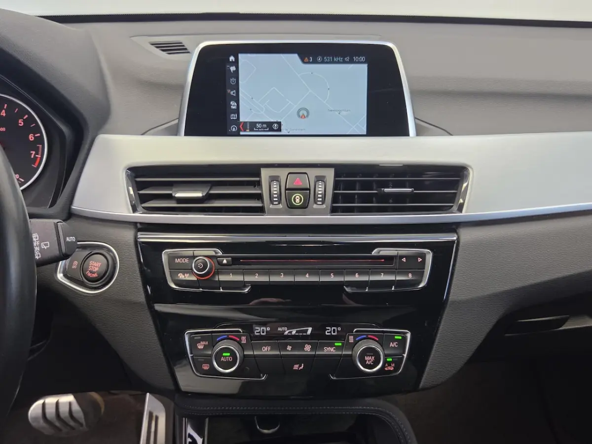 sDrive18i Executive M-sport Full-led Navigatie 19'inch lmv