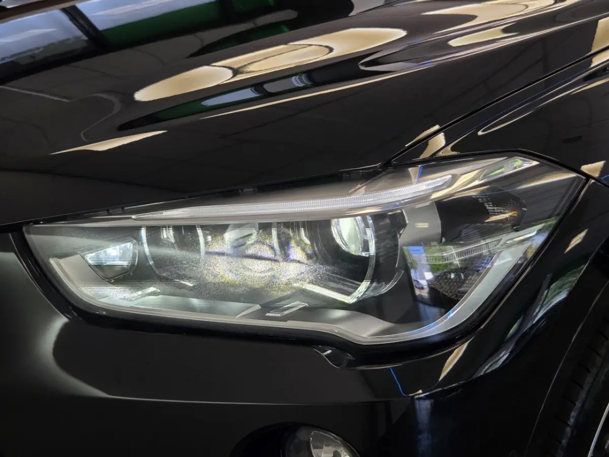 sDrive18i Executive M-sport Full-led Navigatie 19'inch lmv