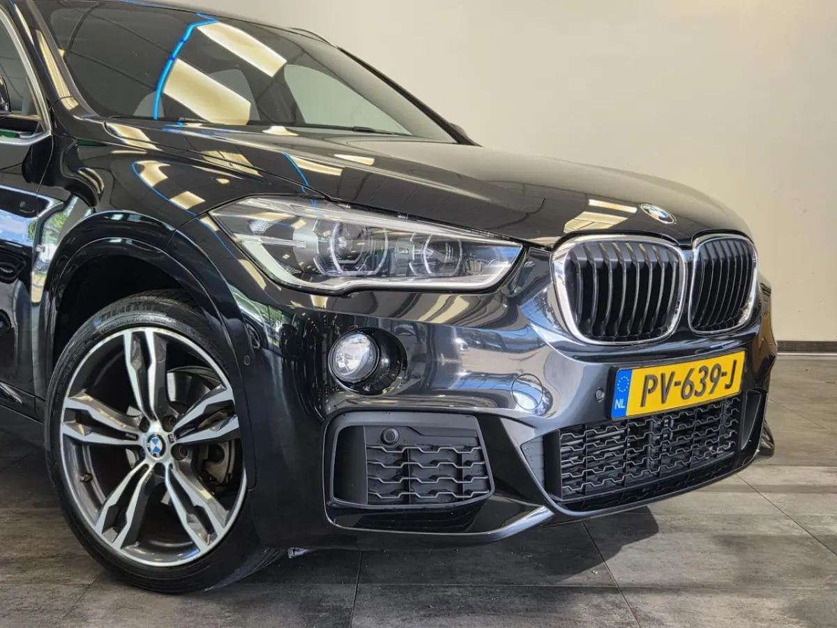 sDrive18i Executive M-sport Full-led Navigatie 19'inch lmv