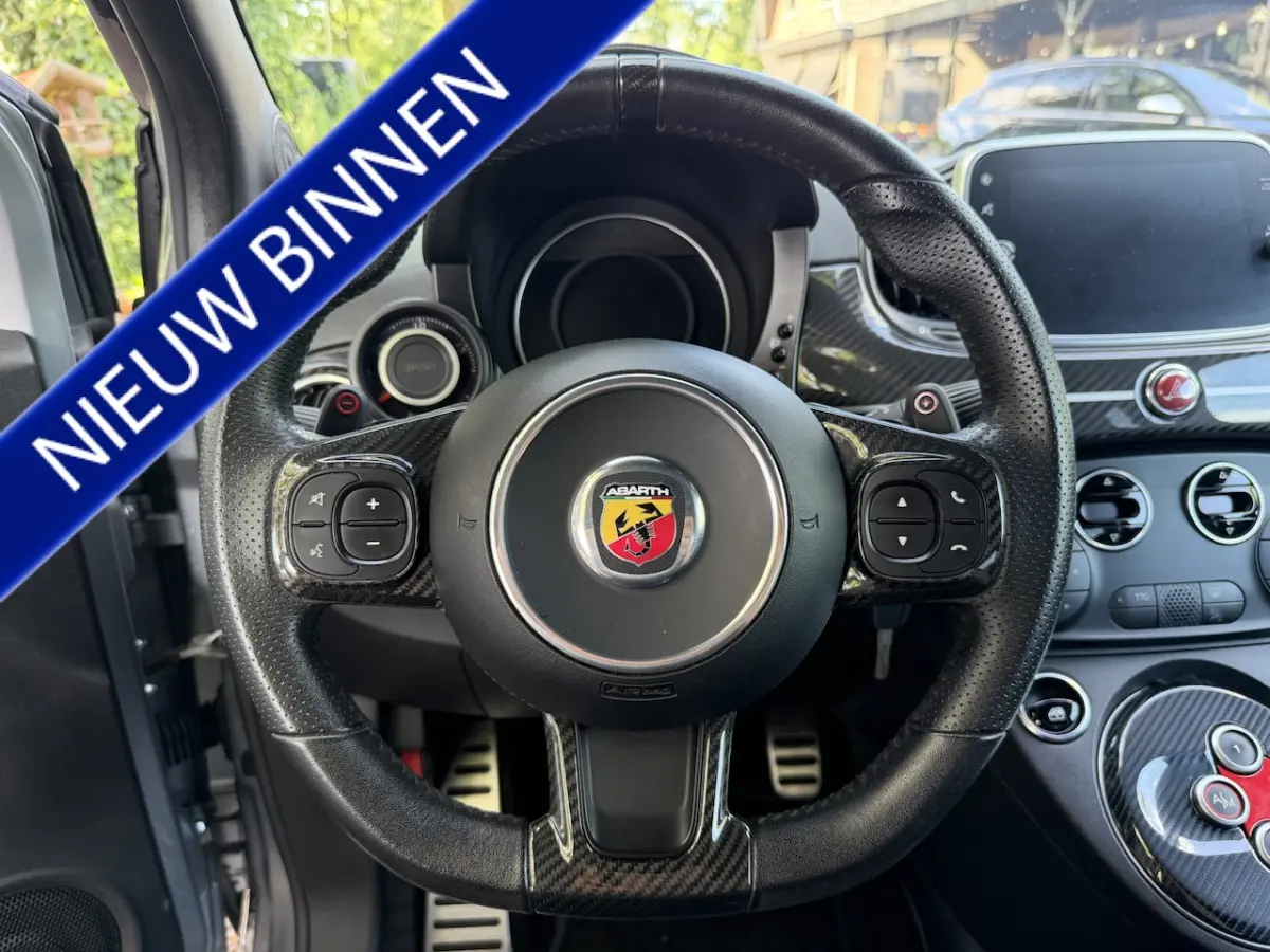 1.4 T-Jet Competizione 695 RIVALE|AKRAPOVIC