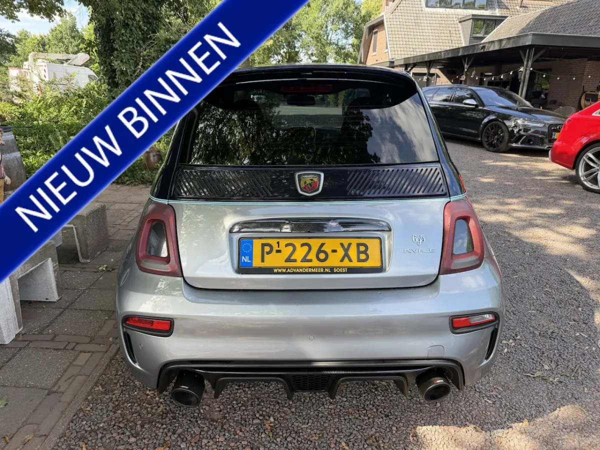 1.4 T-Jet Competizione 695 RIVALE|AKRAPOVIC