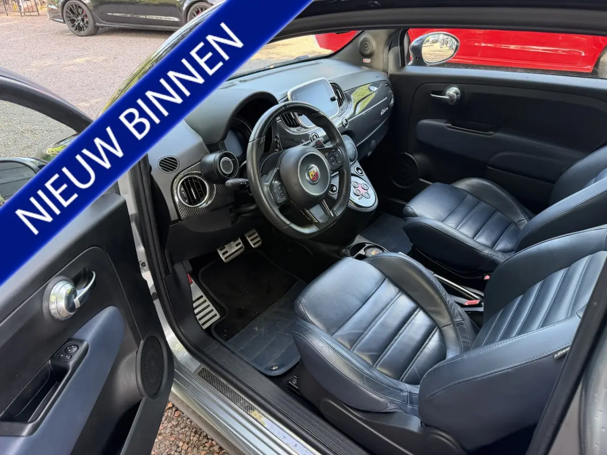 1.4 T-Jet Competizione 695 RIVALE|AKRAPOVIC