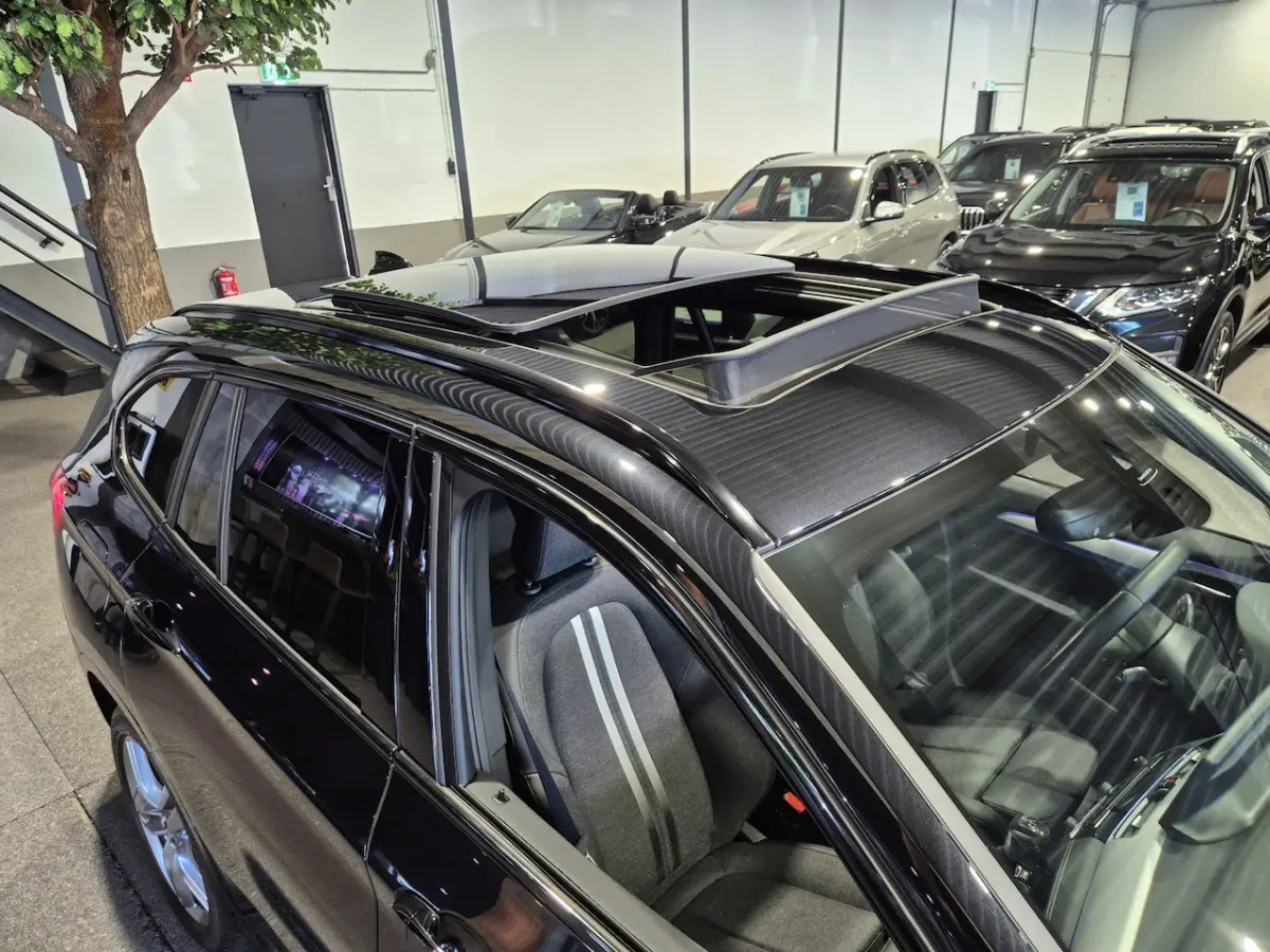 xDrive25e High Executive M-Sport | Panorama | HUD | Navigatie | Stoelverwarming
