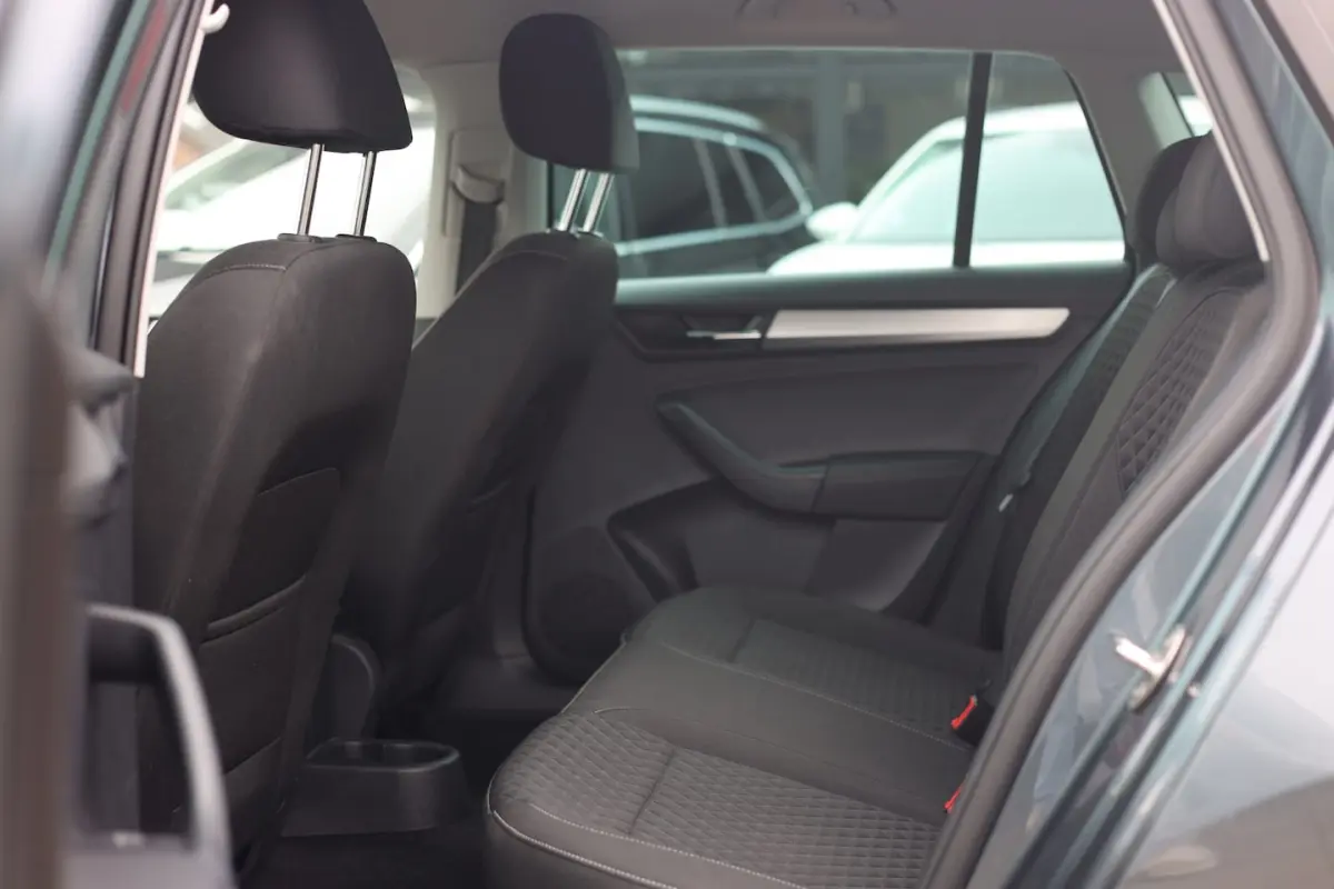 1.0 TSI GREENTECH DRIVE | NAVI | CARPLAY | CLIMA