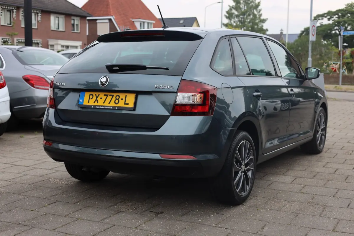 1.0 TSI GREENTECH DRIVE | NAVI | CARPLAY | CLIMA