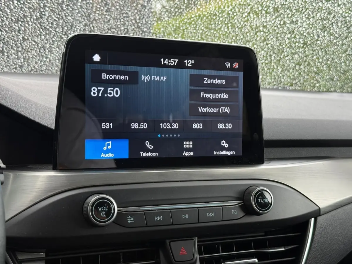 1.0 EcoBoost Titanium Business