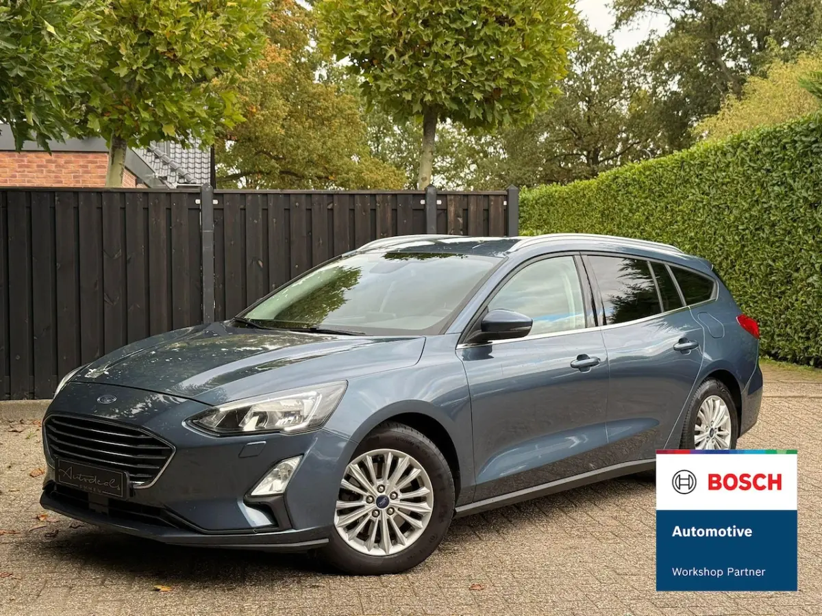 1.0 EcoBoost Titanium Business