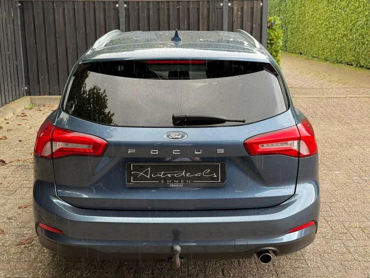 1.0 EcoBoost Titanium Business