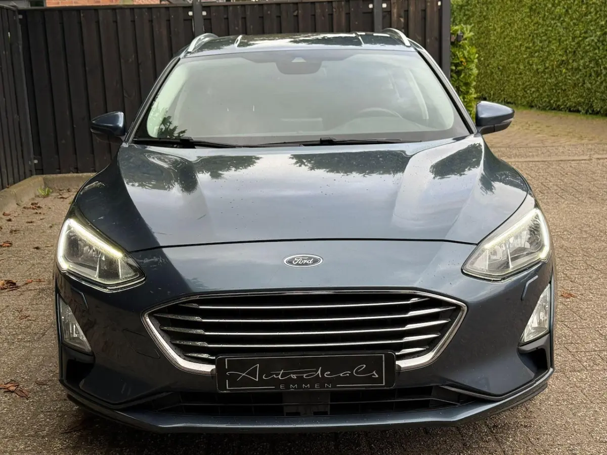 1.0 EcoBoost Titanium Business