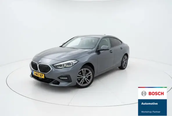 218i High Executive Edition PANO - CARPLAY - LED - CRUISE