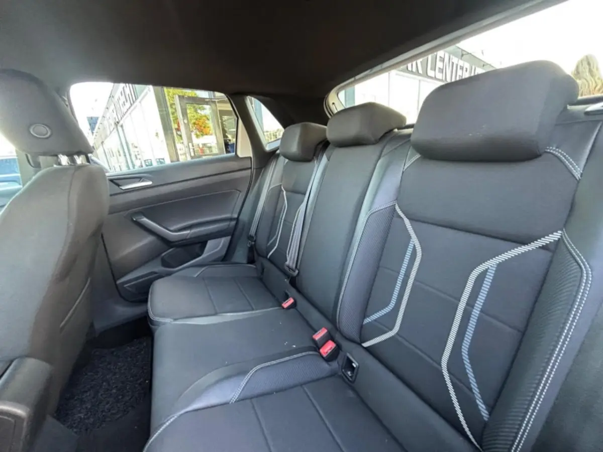 1.0 TSI Highline APPLE CARPLAY AIRCO 5DRS