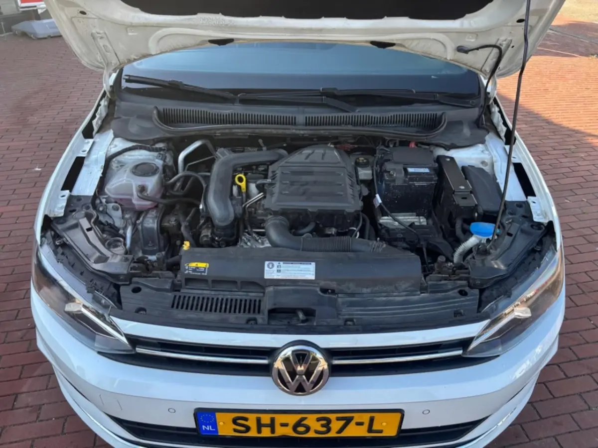 1.0 TSI Highline APPLE CARPLAY AIRCO 5DRS