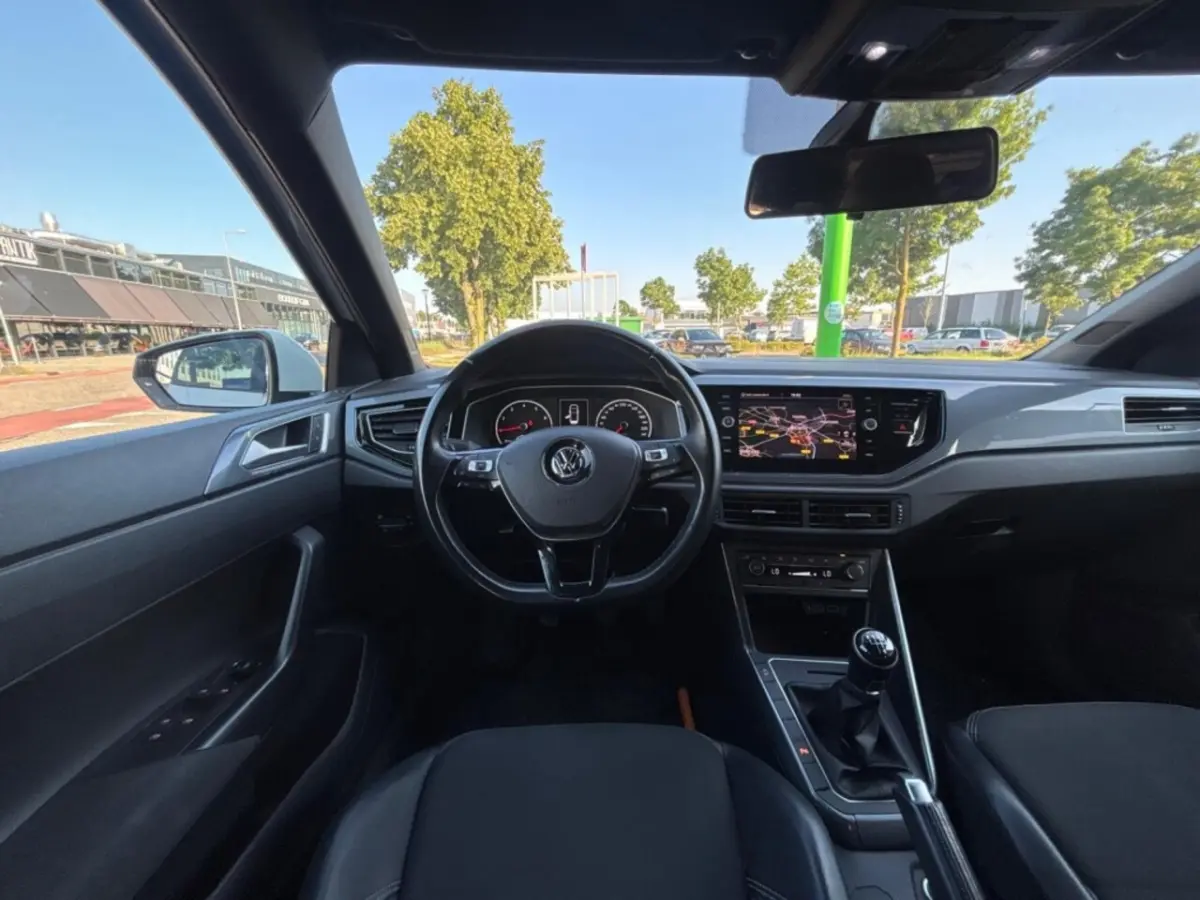 1.0 TSI Highline APPLE CARPLAY AIRCO 5DRS