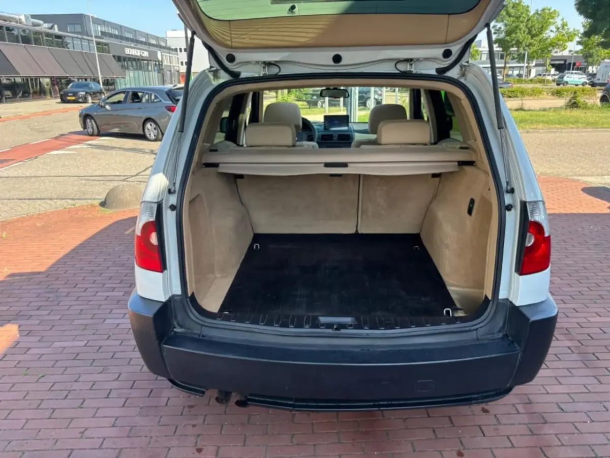 2.5i automaat pano leer apple carplay