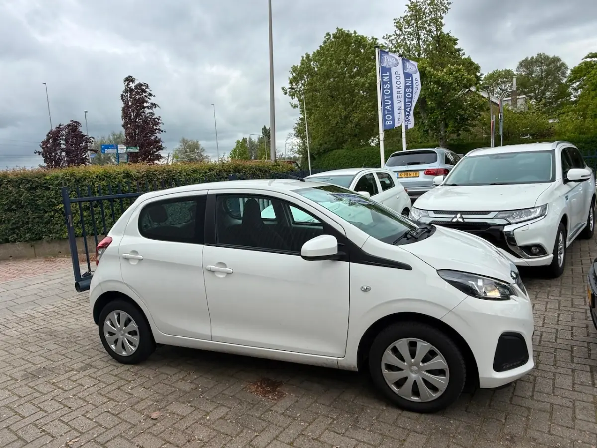 1.0 e-VTi Active / 1E EIGENAAR / AIRCO / 5-DEURS / ELEK. PAKKET / NL-AUTO