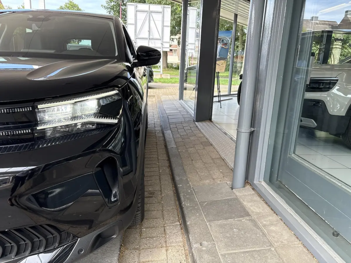 1.2 Hybrid 136 Plus All season banden
