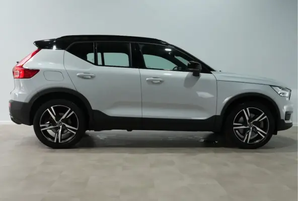 1.5 T5 Recharge R-Design Trekhaak wegklapbaar Panoramadak 232