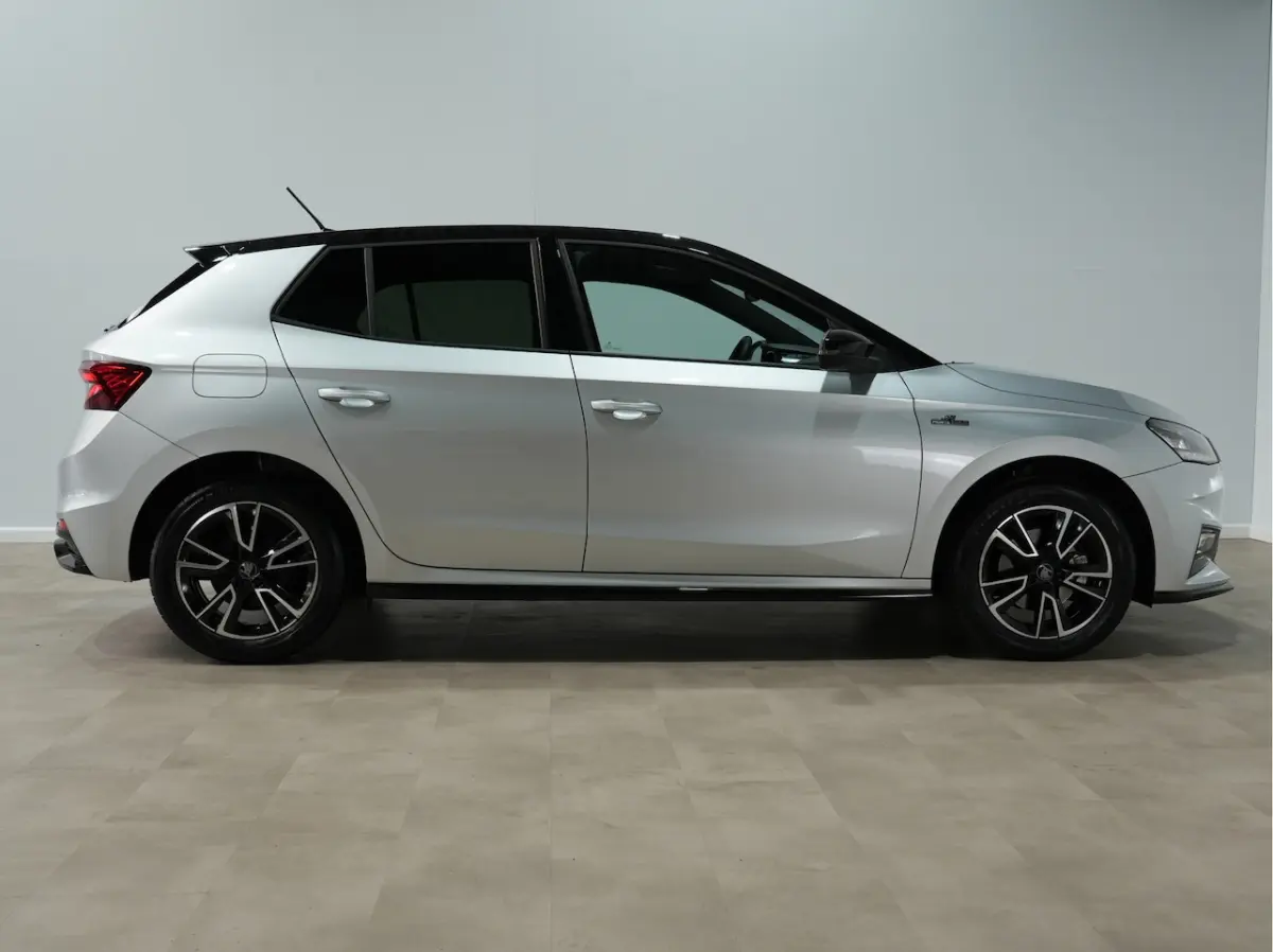 1.0 TSI DSG Monte Carlo Camera | Apple CarPlay/Android Auto | LED | Keyless | 16" LM 245