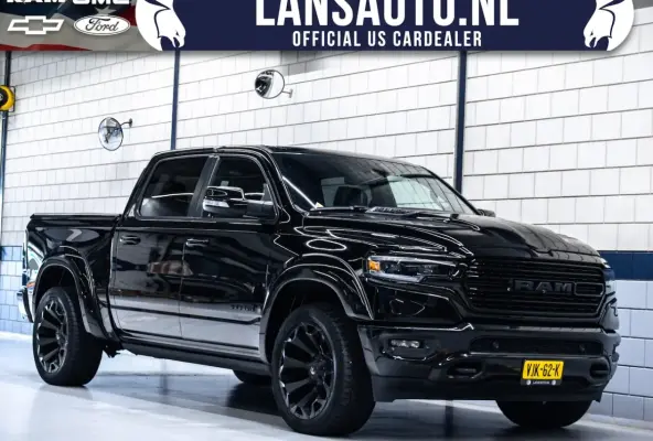5.7 V8 4x4 Crew Cab Limited Night | Widebody| 22" wielenset