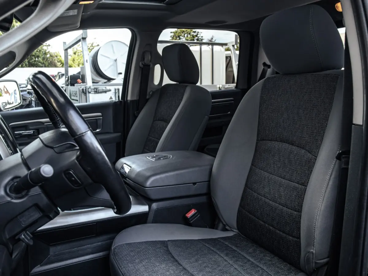 SLT Classic 5.7L Hemi V8 Automaat 4x4 Volledige historie bekend