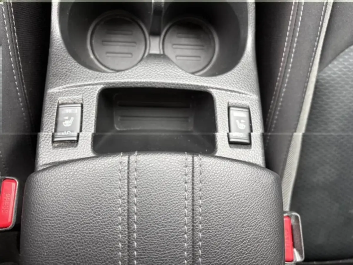 1.3 DIG-T Business Edition | Navi | Camera | Pano | 68.213 km Dealeronderhouden