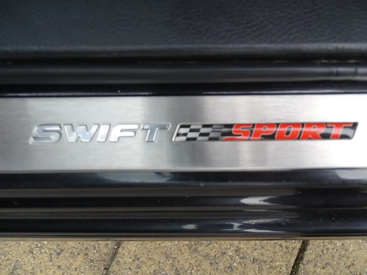 1.6 SPORT 136 Pk-Verw stl-Airco-Blth-Usb-Xenon