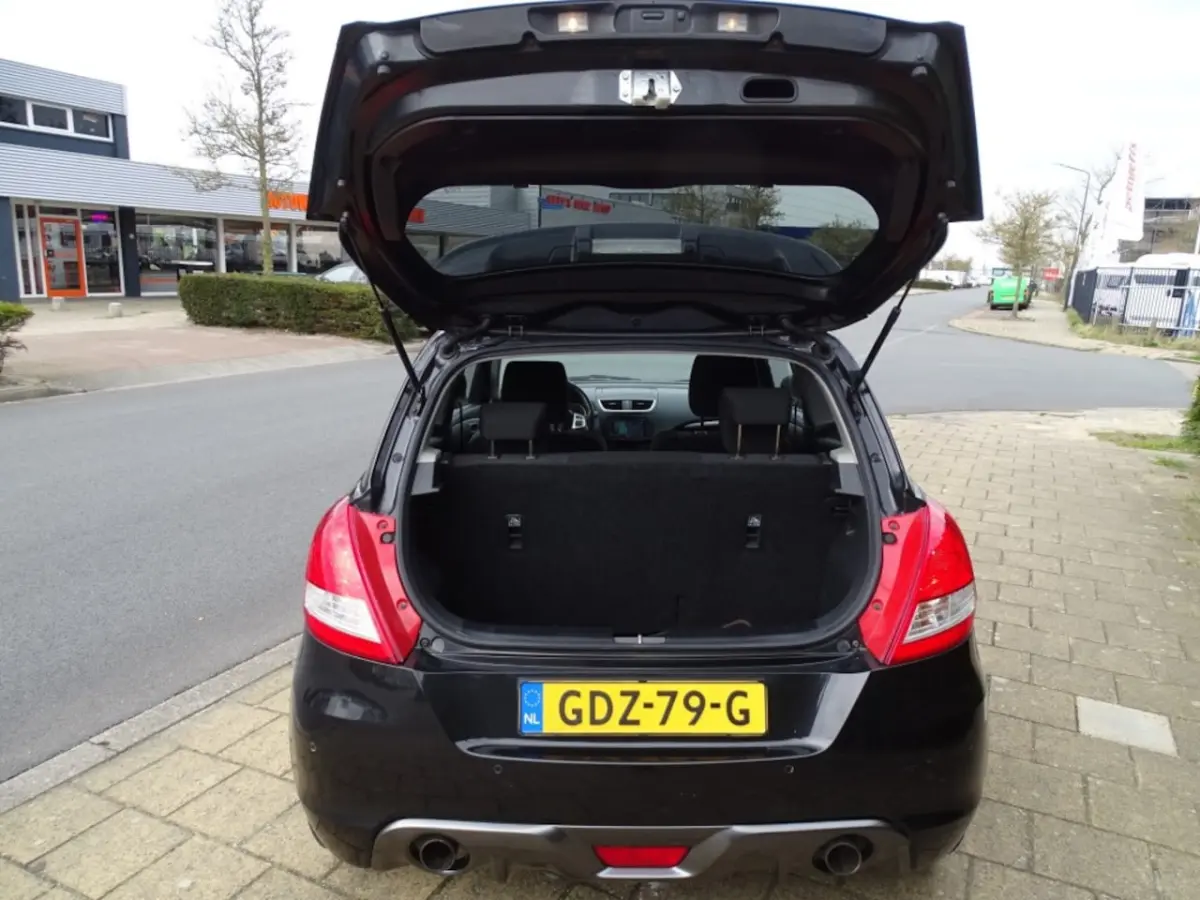 1.6 SPORT 136 Pk-Verw stl-Airco-Blth-Usb-Xenon