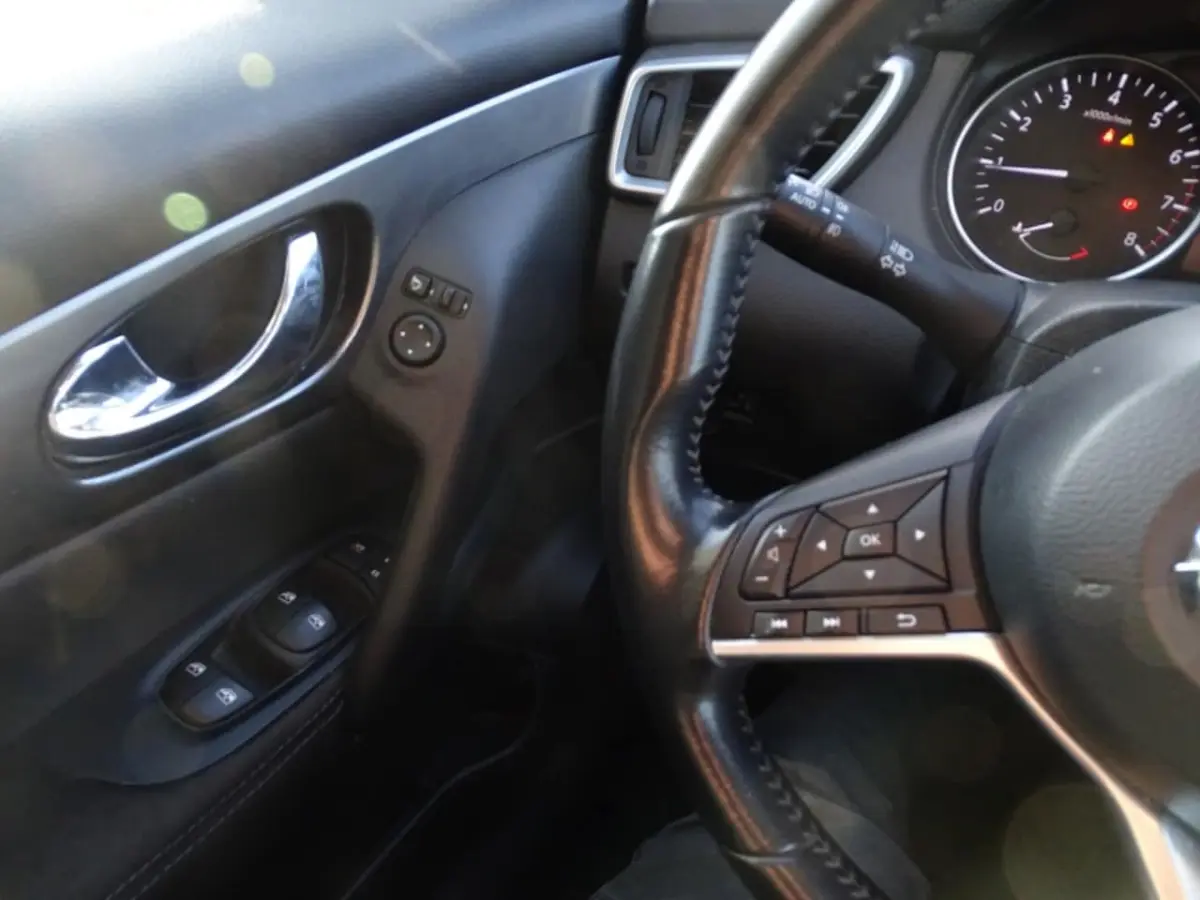 1.2 N-CONNECTA-122192 Km-Cam-Navi-Blth-Media-Clima-Pdc
