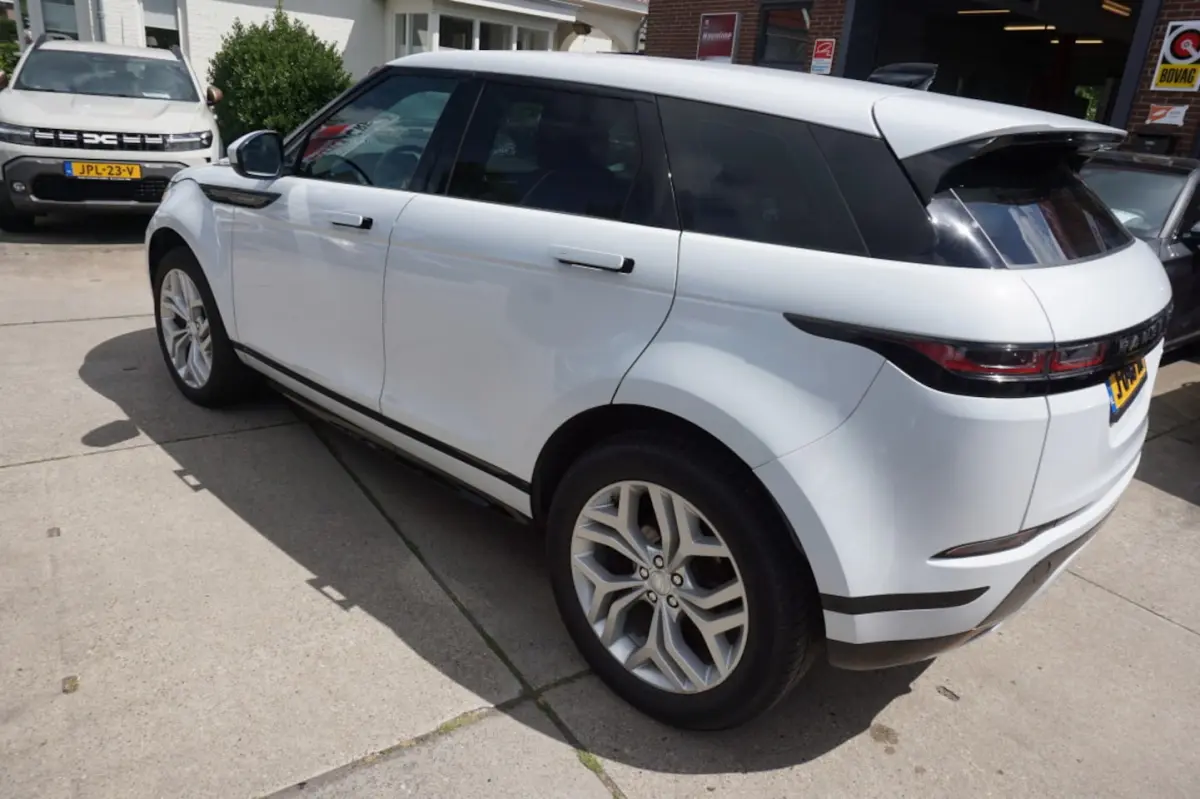 P250 249pk AWD Aut R-Dynamic SE Leder