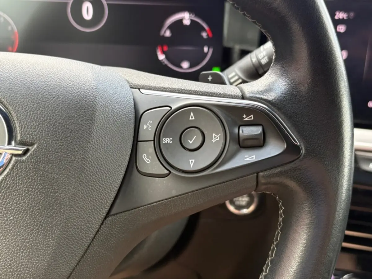 1.2 TURBO AUT. ULTIMATE+ 130PK LED NAVI CAMERA CARPLAY AIRCO