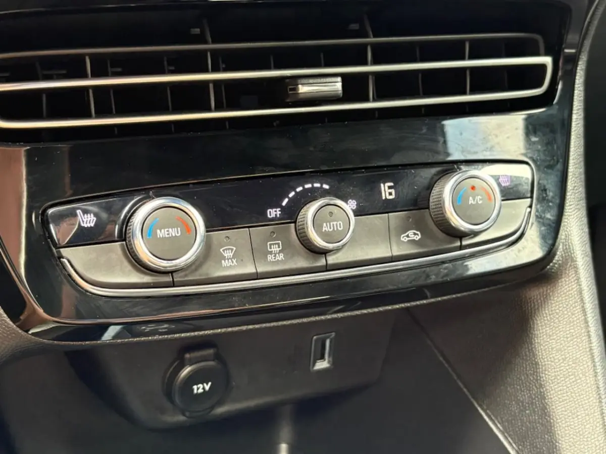 1.2 TURBO AUT. ULTIMATE+ 130PK LED NAVI CAMERA CARPLAY AIRCO