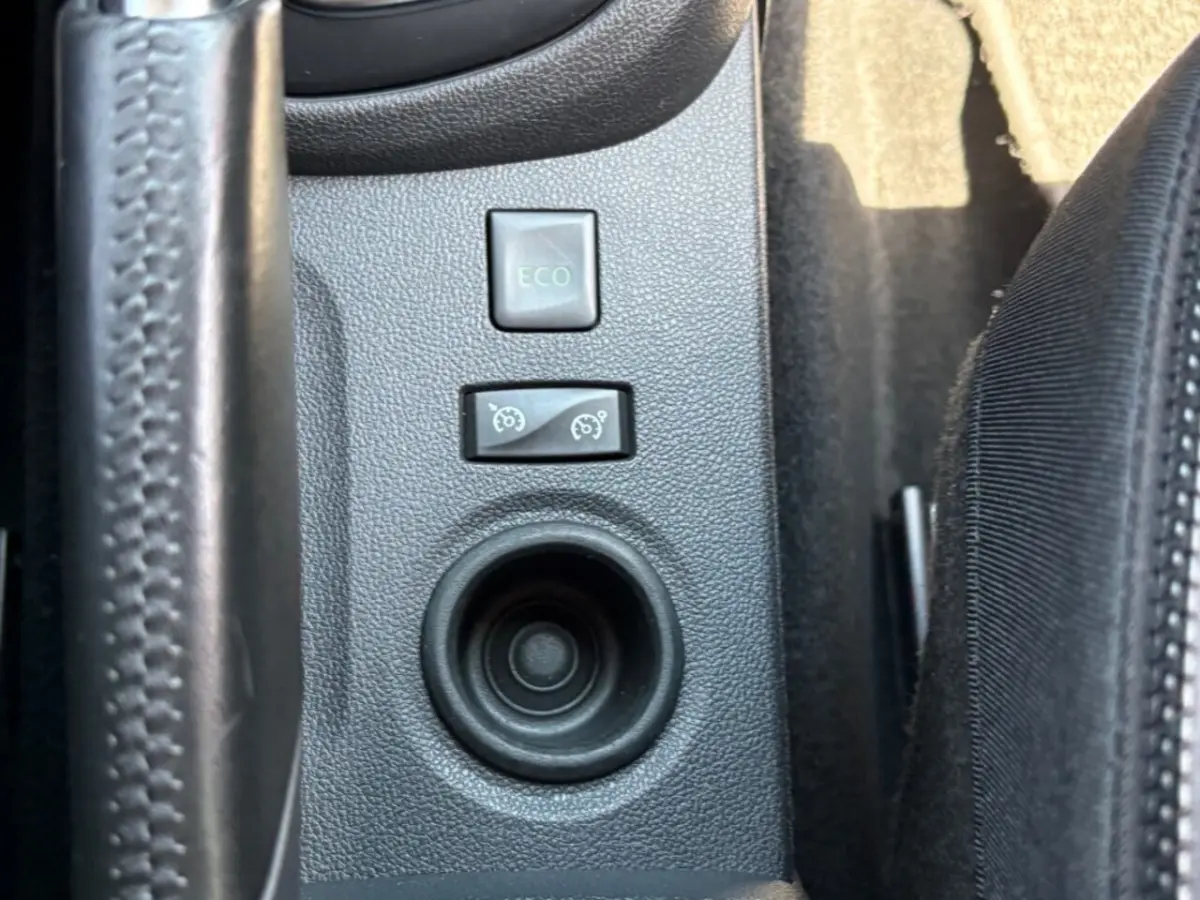 1.2 TCE AUTOMAAT 120PK FACELIFT NAVI TREKHAAK AIRCO LMV PDC