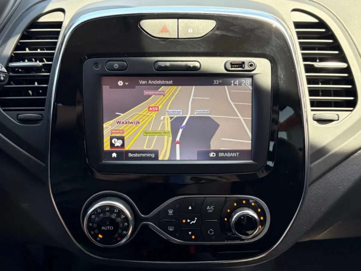 1.2 TCE AUTOMAAT 120PK FACELIFT NAVI TREKHAAK AIRCO LMV PDC