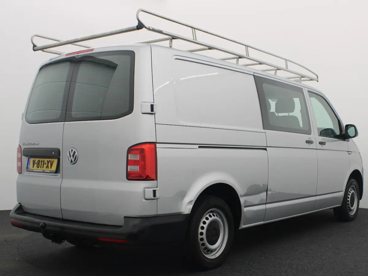 2.0 TDI L2H1 DC 6 PERS / TREKHAAK / 1STE EIG / DEALER OH / LEDER / AIRCO / BLUETOOTH / CRU