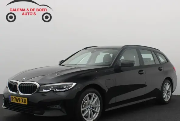 330e Business Edition Plus SPORTSTOELEN / FULL LED / SOH 89% / CARPLAY / DAB+ / CREME LEDE