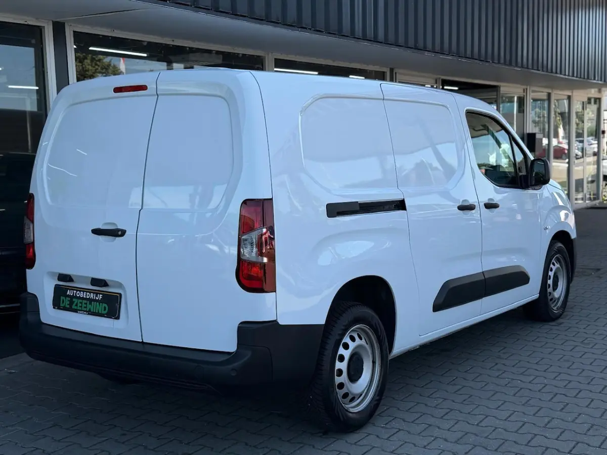 1.5 D-4D Live Long|Navi|Rijklaar