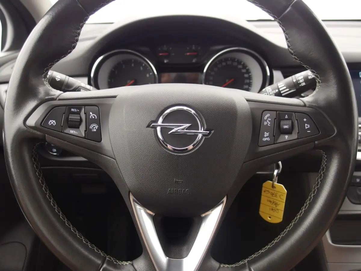 1.2 110PK Business Edition NAVI / CLIMA / PDC / COMFORTSTOEL / CARPLAY / NL-AUTO