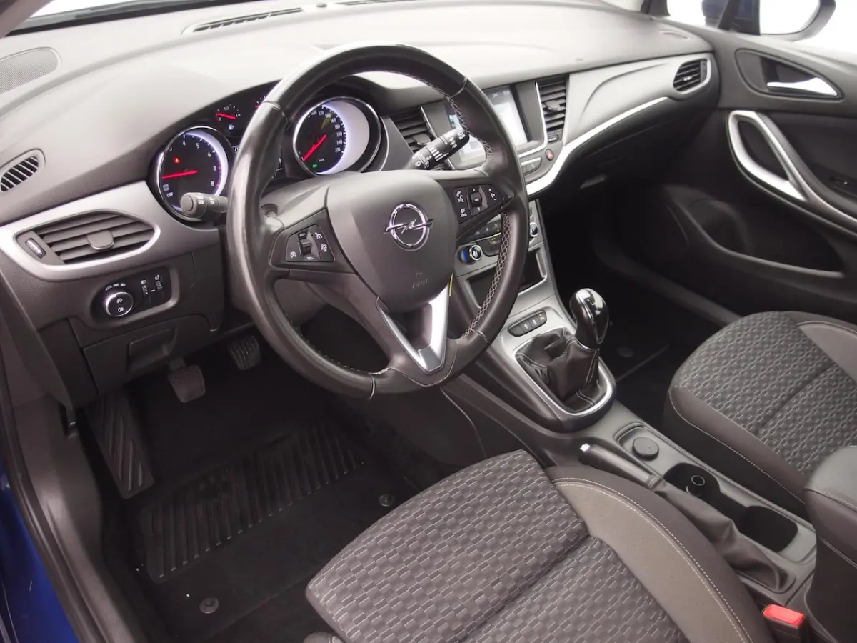 1.2 110PK Business Edition NAVI / CLIMA / PDC / COMFORTSTOEL / CARPLAY / NL-AUTO