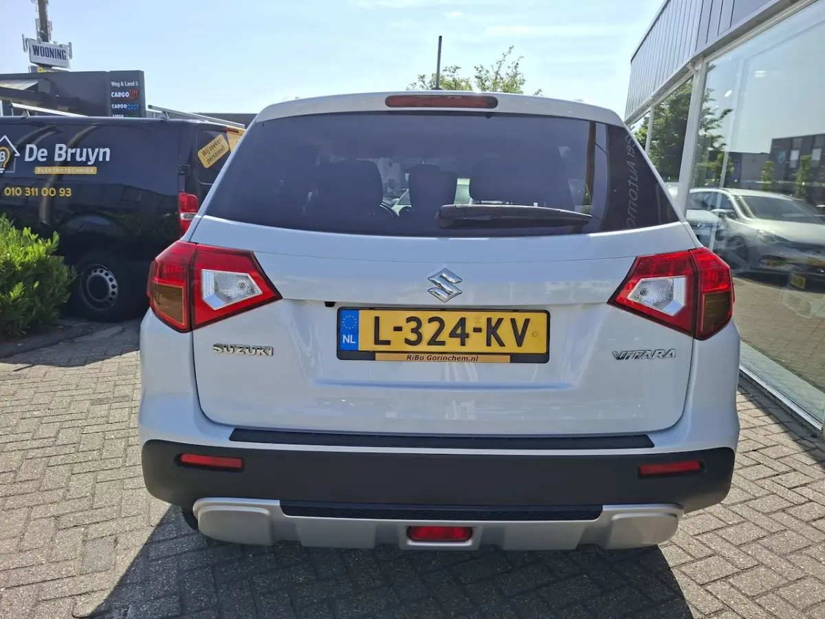 1.6 Comfort navigatie / camera /