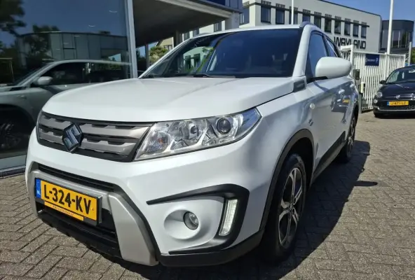 1.6 Comfort navigatie / camera /