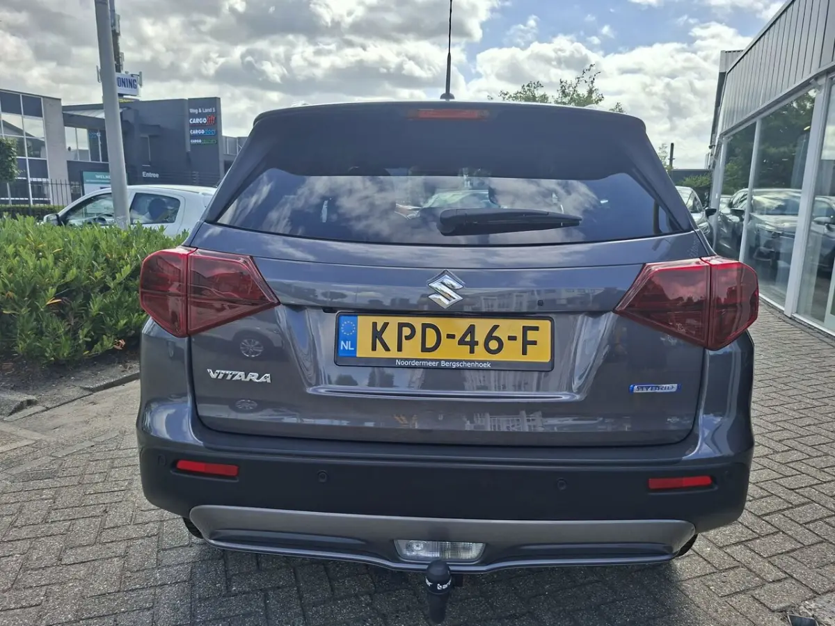 1.4 Boosterjet Smart Hybrid AllGrip Select / trekhaak / navigatie / camera