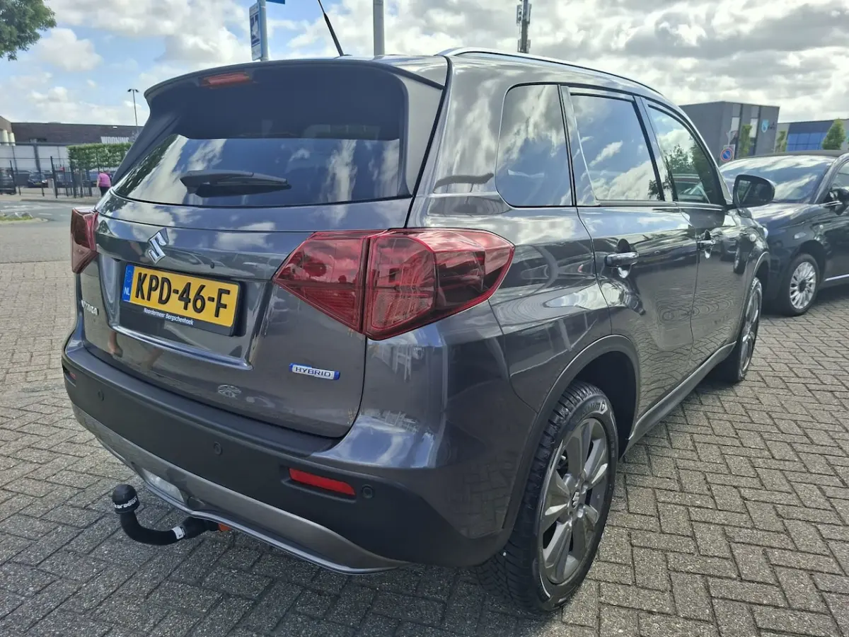 1.4 Boosterjet Smart Hybrid AllGrip Select / trekhaak / navigatie / camera