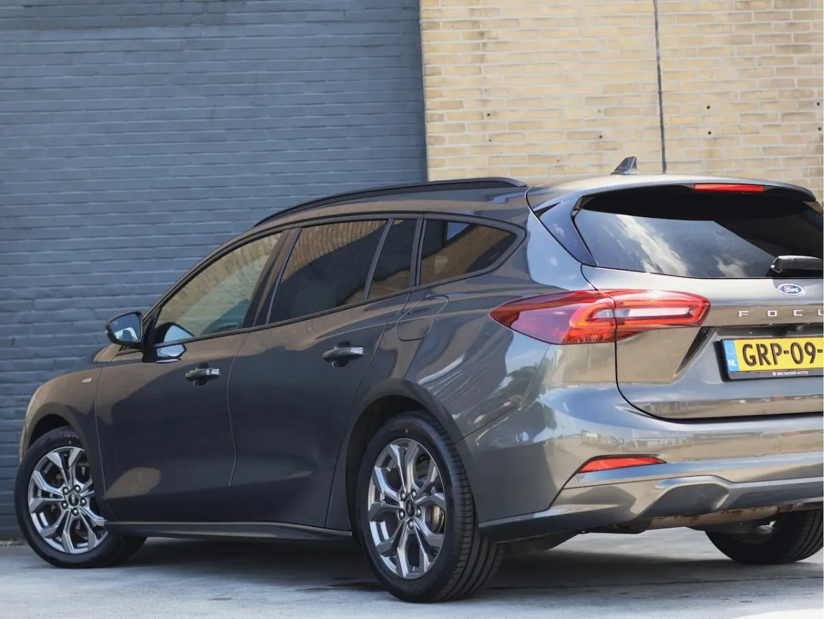 1.0 EcoBoost Hybrid ST-Line Automaat Winter Pack | Camera | Keyless | SYNC 4