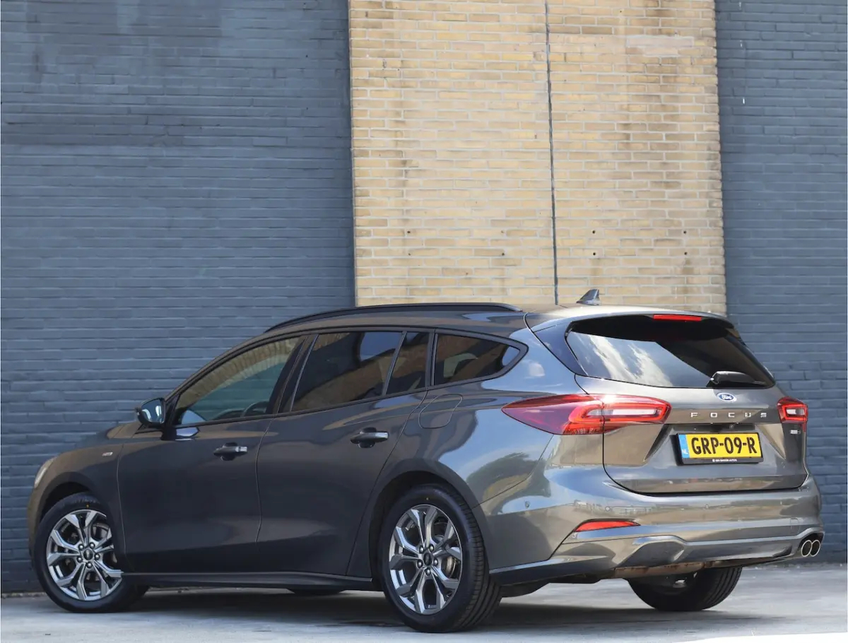 1.0 EcoBoost Hybrid ST-Line Automaat Winter Pack | Camera | Keyless | SYNC 4