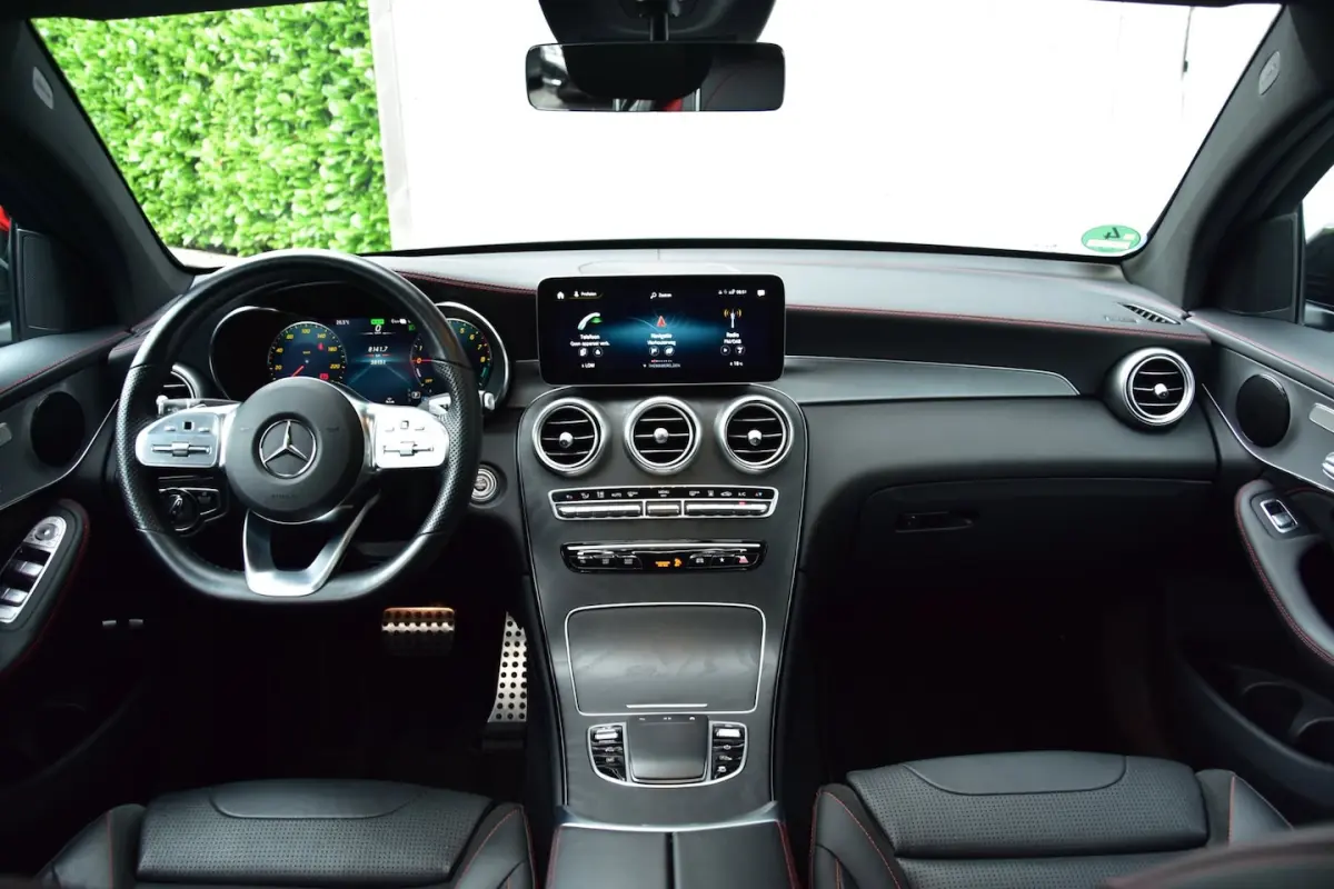 300e 4MATIC Business Solution AMG | Schuif/Kanteldak | Led | Leer |