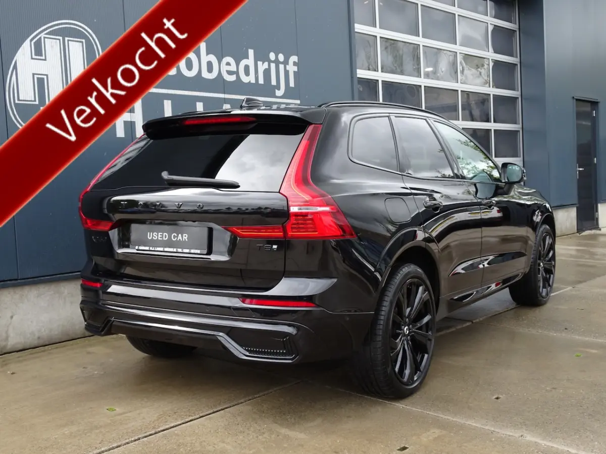 2.0 T8 Plug-in hybrid AWD Plus Black Edition