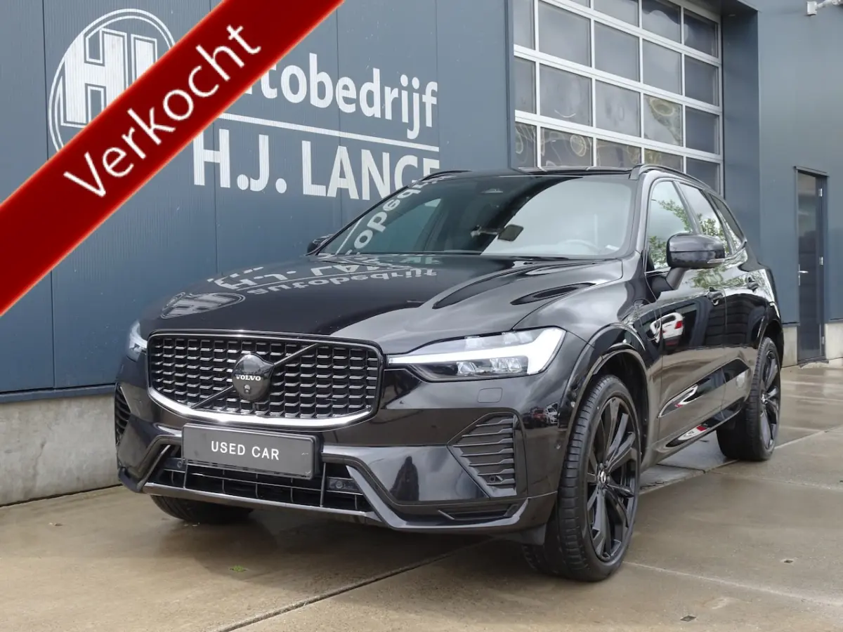 2.0 T8 Plug-in hybrid AWD Plus Black Edition