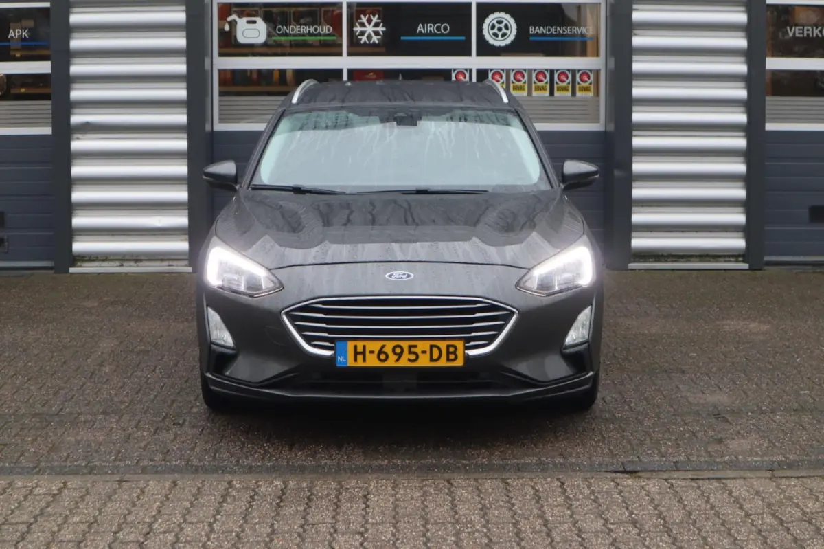 1.0 EcoBoost Trend Edition Business