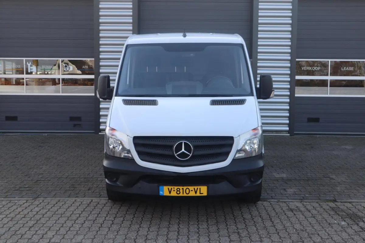 313 2.2 CDI 366